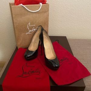 🖤Christian Louboutin❤️